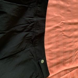 Boy cut ideology pants